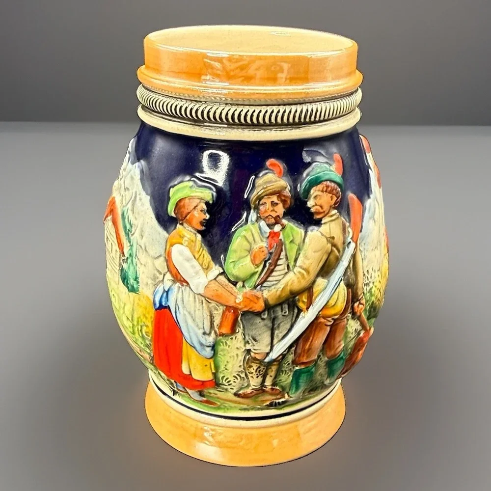 Vintage Original Lerche German Beer Stein Hunting Scene Hunters Ceramic 5 3/8